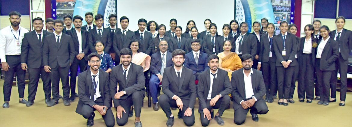 सूर्यदत्त विधी महाविद्यालयाच्या विद्यार्थ्यांची मुंबई उच्च न्यायालयाला भेट