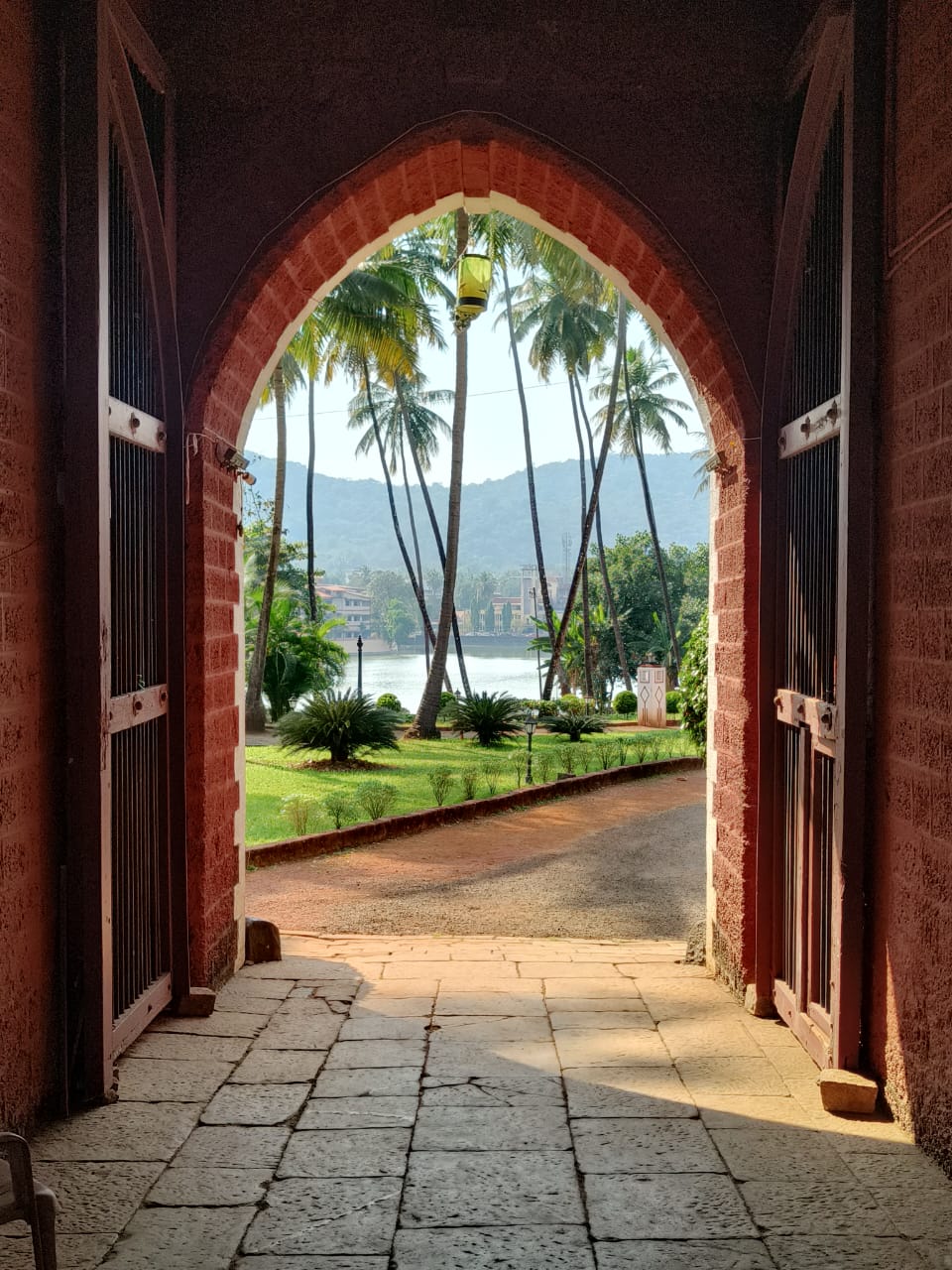 हौशी छायाचित्रकार रमेश करमरकर यांच्या वैविध्यपूर्ण छायाचित्रांचे १४ पासून प्रदर्शन