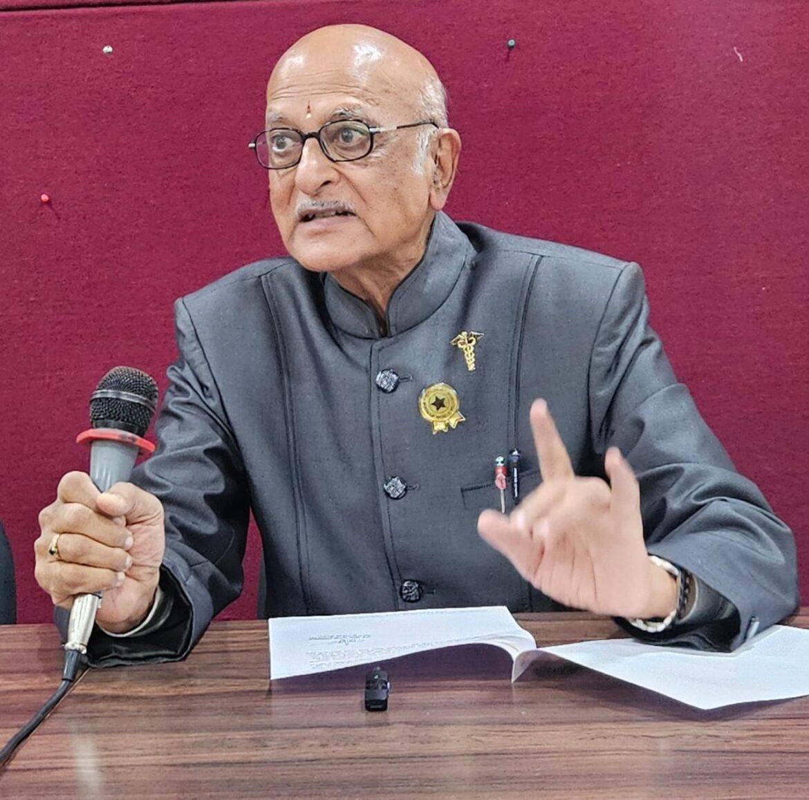 देव-धर्माच्या नावाखाली होणारी पशुहत्या रोखण्यासाठी केंद्र सरकारने कायदा करावा: डॉ. कल्याण गंगवाल