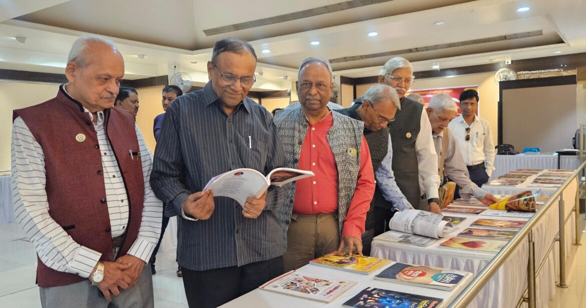 दिवाळी अंक म्हणजे मराठी संस्कृतीचा अविभाज्य घटक –  डॉ. सदानंद मोरे