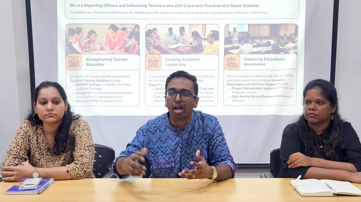 शिक्षक सक्षमीकरणासाठी ‘साधना फेलोशिप’ उपक्रम लीडरशिप फॉर इक्विटी, टाटा इन्स्टिट्यूट ऑफ सोशल सायन्स व बजाज फिनसर्वचा संयुक्त उपक्रम