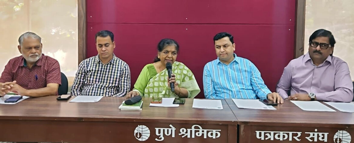 स्वर्गीय प्रकाश ढेरे चॅरिटेबल ट्रस्ट व गंगा लॉज मित्र मंडळ यांच्या संयुक्त विद्यमाने ४० वे कवी संमेलन व यशवंतराव चव्हाण कला साहित्य पुरस्कार सोहळ्याचे आयोजन